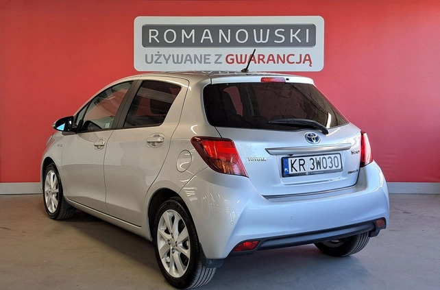 Toyota Yaris cena 55900 przebieg: 130485, rok produkcji 2016 z Kraków małe 529